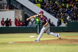 Ca&ntilde;eros consigue la victoria para igualar la serie contra Tomateros 2 a 2