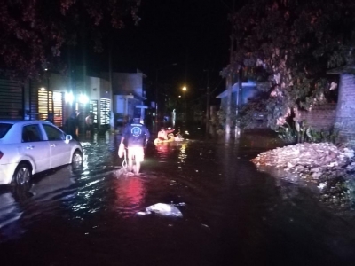 Alertan que seguir&aacute; lloviendo en Mazatl&aacute;n