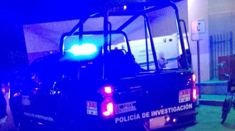 Motociclista muere en un hospital de Navolato tras impactarse contra un veh&iacute;culo en la carretera
