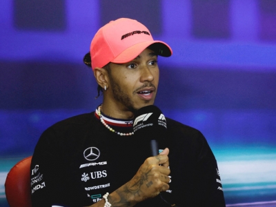 Lewis Hamilton desaf&iacute;a a la FIA; no se callar&aacute;