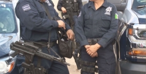 Vinculan a proceso polic&iacute;a de Ahome por abuso de autoridad y lesiones
