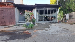 Hombres armados incendian casa en Santa Fe, al Norte de Culiacán; sólo se registran daños materiales