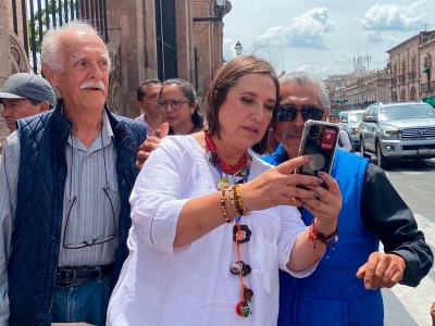 X&oacute;chitl G&aacute;lvez afirma que recibi&oacute; firmas de militantes de Morena