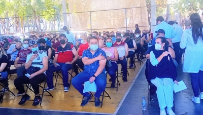 Abiertos dos macrocentros de vacunaci&oacute;n en Culiac&aacute;n