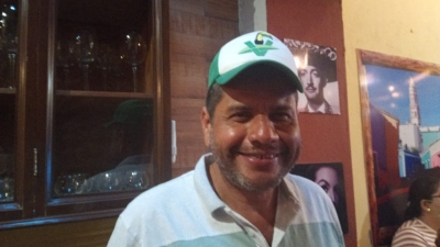 De ser diputado Miguel Calder&oacute;n dar&aacute; el 50 por ciento del sueldo al alba&ntilde;il Marquitos
