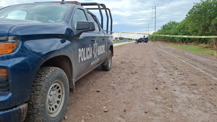 Hallan a una persona asesinada y envuelta en pl&aacute;stico negro en Villa Ju&aacute;rez, en Navolato