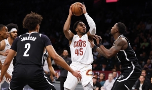 Donovan Mitchell lleva al triunfo a Cavs ante Nets con marcador 115-109