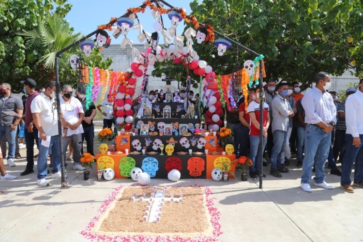 PPL del Centro Penitenciario de Aguaruto realizan concurso de altares por el Día de Muertos