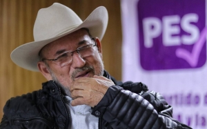 Exl&iacute;der de la autodefensa michoacana, Hip&oacute;lito Mora result&oacute; ileso en ataque armado en su contra