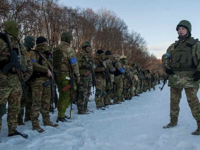 Cerca de mil 300 soldados ucranianos han muerto en invasi&oacute;n rusa: Zelenski