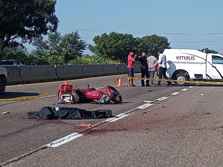 Motociclista navolatense muere atropellado en La Costerita