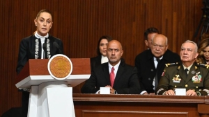 En Quer&eacute;taro: en la celebraci&oacute;n del 109 Aniversario de la Promulgaci&oacute;n de la Constituci&oacute;n, Sheinbaum afirma que M&eacute;xico no se vende ni se doblega