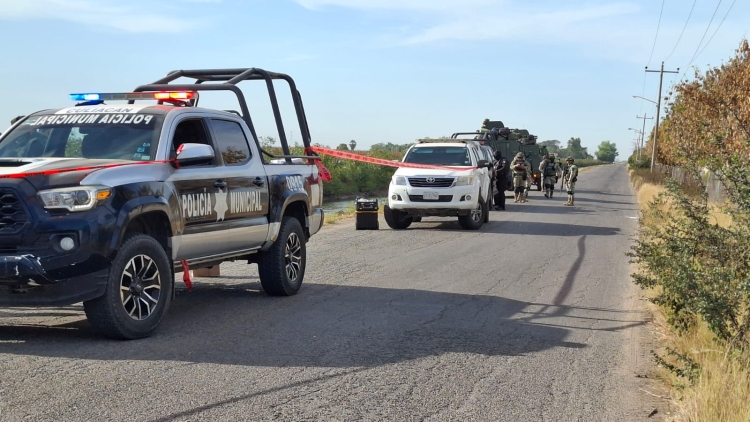 Localizan a un hombre sin vida a un costado de un canal de riego, en la Sindicatura de Aguaruto, en Culiac&aacute;n