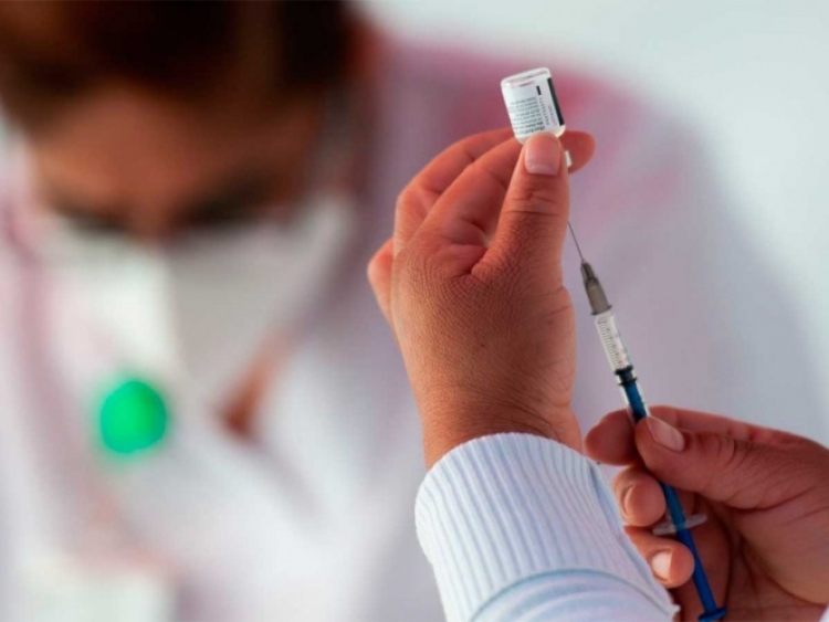 ‘Profes’ de Campeche y Chiapas podrían recibir vacuna