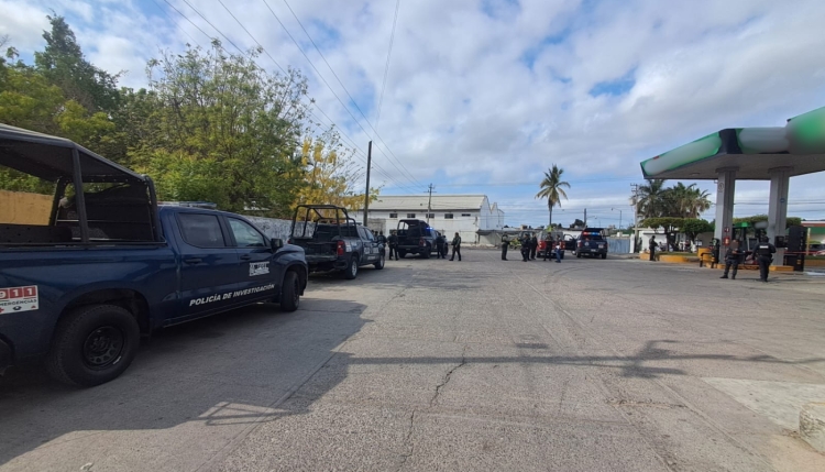 Ataque armado en gasolinera de Escuinapa deja 2 muertos, entre ellos una menor de 14 a&ntilde;os