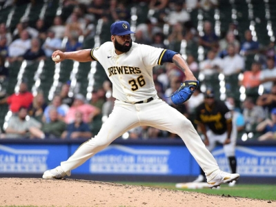 J.C. Mej&iacute;a, pitcher de los Cerveceros, es suspendido por 162 juegos por dopaje positivo de esteroides