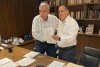 Acuerdan Gobierno y SNTE 53 mejoras salariales