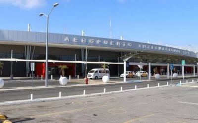 Por los efectos de ´Nora´ queda cerrado el aeropuerto de Mazatlán