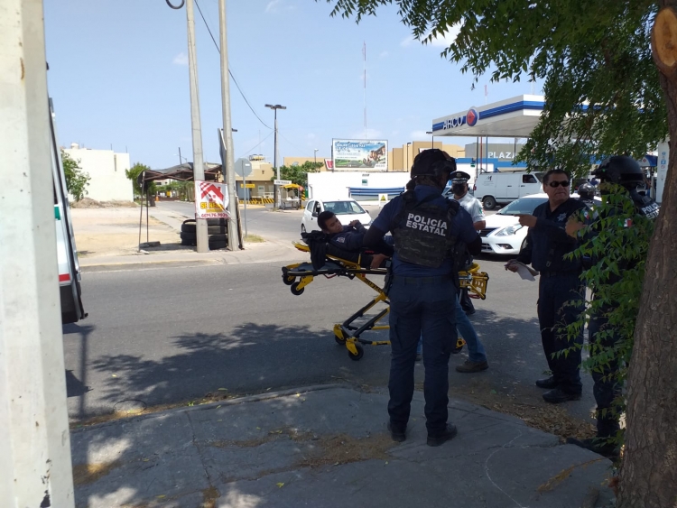 Policía estatal resultó herido tras choque en el fraccionamiento Terranova