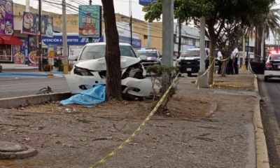 Muere mujer de la tercera edad embestida por auto BMW en Mazatl&aacute;n