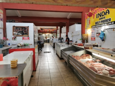 Locatarios de Escuinapa esperan que concluya la obra del nuevo mercado