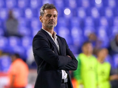 Tigres se adelanta y anuncia salida de Diego Cocca