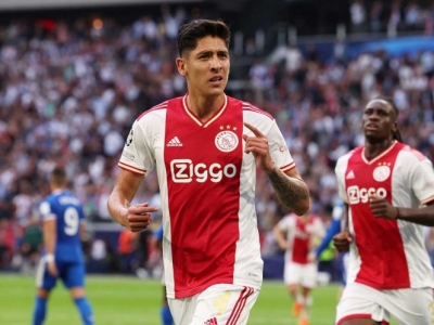 Edson &Aacute;lvarez marca el primer gol del Ajax en la Champions