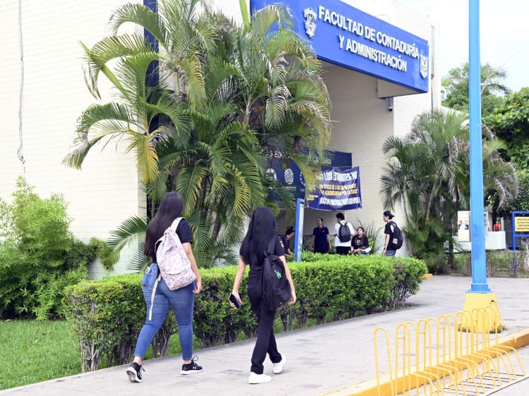 La UAS recibir&aacute; a m&aacute;s de 52 mil estudiantes de nuevo ingreso