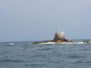 Confusi&oacute;n e incertidumbre en Mazatl&aacute;n tras un supuesto avistamiento de un 'Submarino' de EEUU; &iexcl;Era una roca!