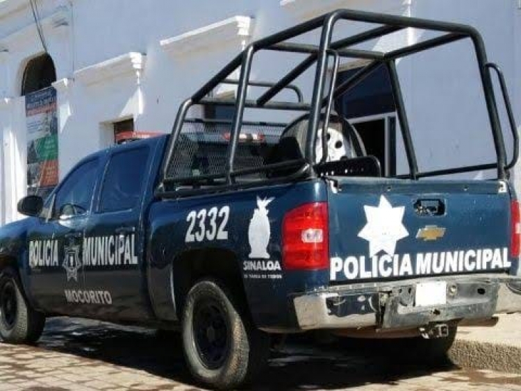21 polic&iacute;as vigilan mocorito, son los &uacute;nicos agentes para 45 mil habitantes