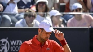 Novak Djokovic pierde en Roma y explica que pudo haber sido por el golpe en la cabeza
