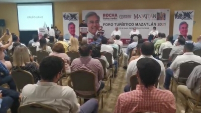 Que acatar&aacute; la orden del Instituto Electoral y no usar&aacute; frase y s&iacute;mbolo de la Cuarta Transformaci&oacute;n, dice Rub&eacute;n Rocha Moya
