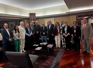 El Rector de la UAS participa en Encuentro Nacional para Fortalecer la Educaci&oacute;n Continua y a Distancia