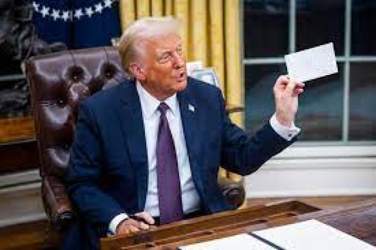 Donald Trump Impone Aranceles a las Importaciones de Canadá, México y China
