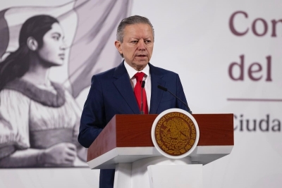 Pide Zaldívar a legisladores que la Ley de Amparo no sea retroactiva