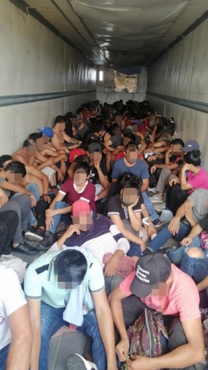 Migración rescata a 127 migrantes en Coahuila