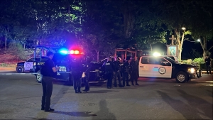 Enfrentamiento a balazos deja veh&iacute;culos y armas aseguradas en Navolato
