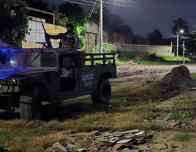 RESUMEN: 5 personas asesinadas, una 'levantada' y 4 autos robados en Sinaloa, el saldo rojo del 04 Octubre 2025
