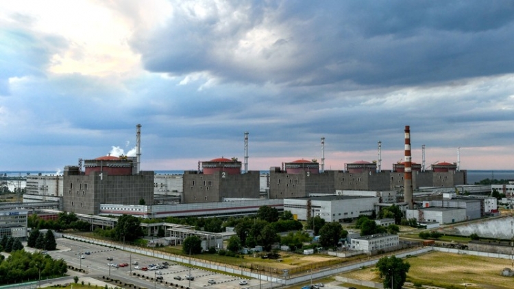 Fuera de control la planta nuclear más grande de Europa en Ucrania
