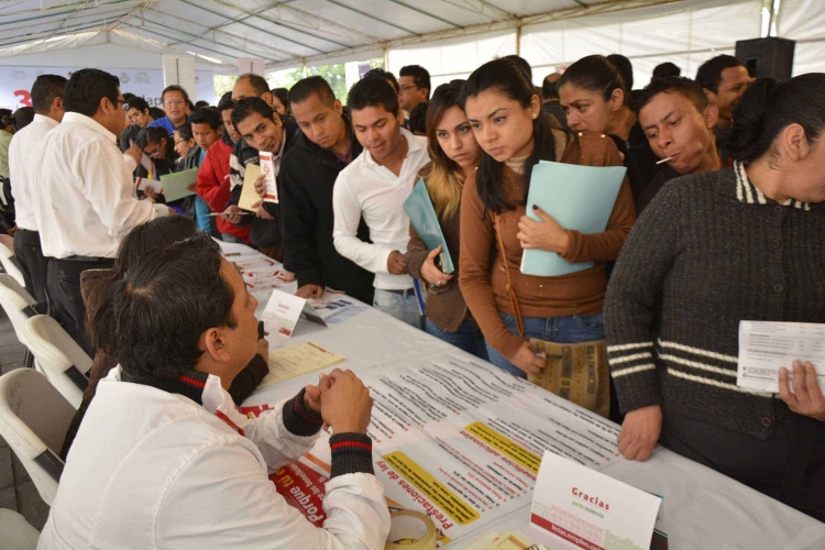 Gobierno Federal destinara una inversi&oacute;n de 303,982.9 mdp para 11 programas sociales