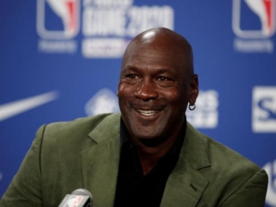 Michael Jordan cumple 60 a&ntilde;os y los celebra donando 10 mdd a una fundaci&oacute;n