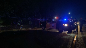 Localizan a un hombre asesinado y esposado en La Higuerita en Culiacancito