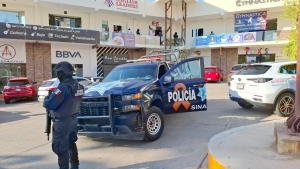 Con violencia despojan un vehículo y hieren a un profesor de música en el fraccionamiento Perisur