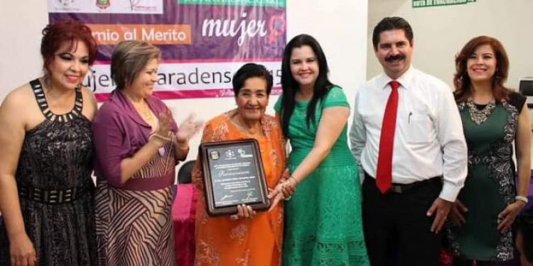 Muere Do&ntilde;a Chila, la m&aacute;xima reina de los carnavales de Guam&uacute;chil