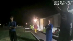 C&aacute;mara corporal de polic&iacute;a registra 'aterrizaje forzoso' de presunto OVNI, en Nevada, EEUU