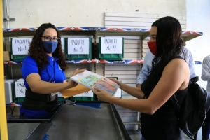Papeleros denuncian que Gobierno pretende licitar el Programa de &Uacute;tiles Escolares 2021