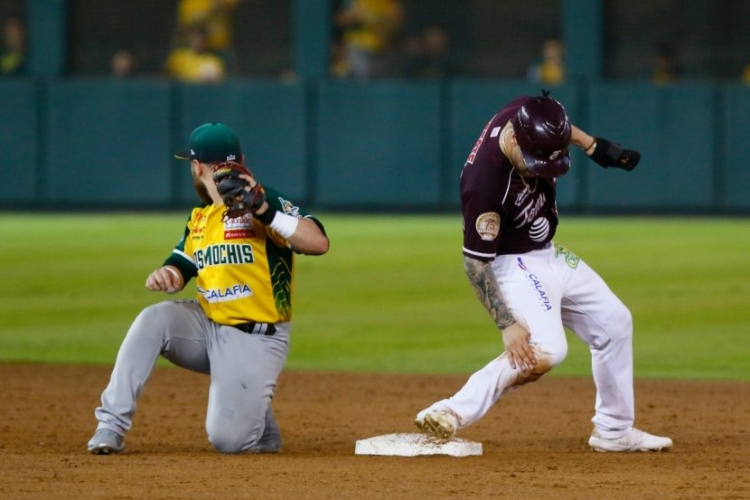 Tomateros pierden frente a Ca&ntilde;eros y se iguala la serie