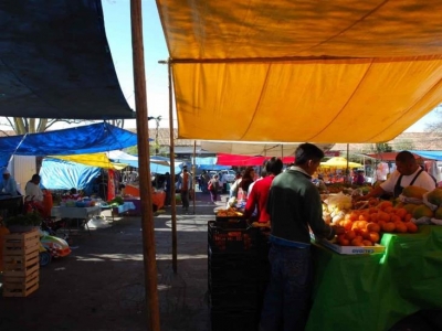 Tianguistas de Villa Ju&aacute;rez desoyen a la autoridad municipal