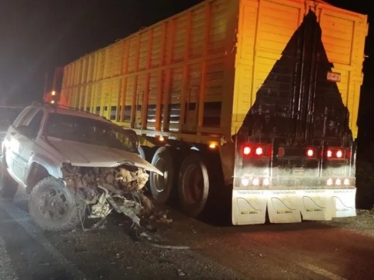 Mueren tres hombres durante accidente en la Carretera México 15