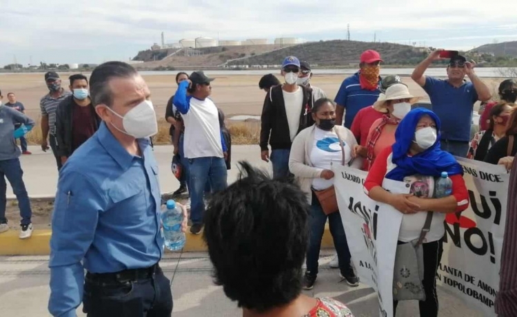 El Colectivo #AquiNo bloquearon el acceso al Puerto de Topolobampo